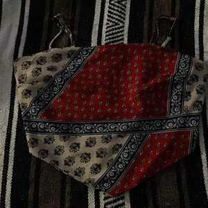 3 color,design,top,Size M.